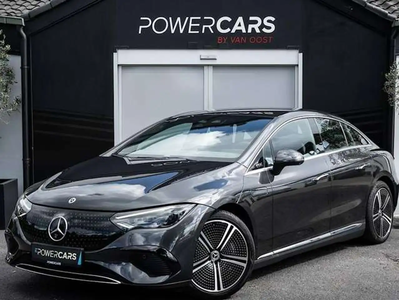 Mercedes-Benz EQE 350