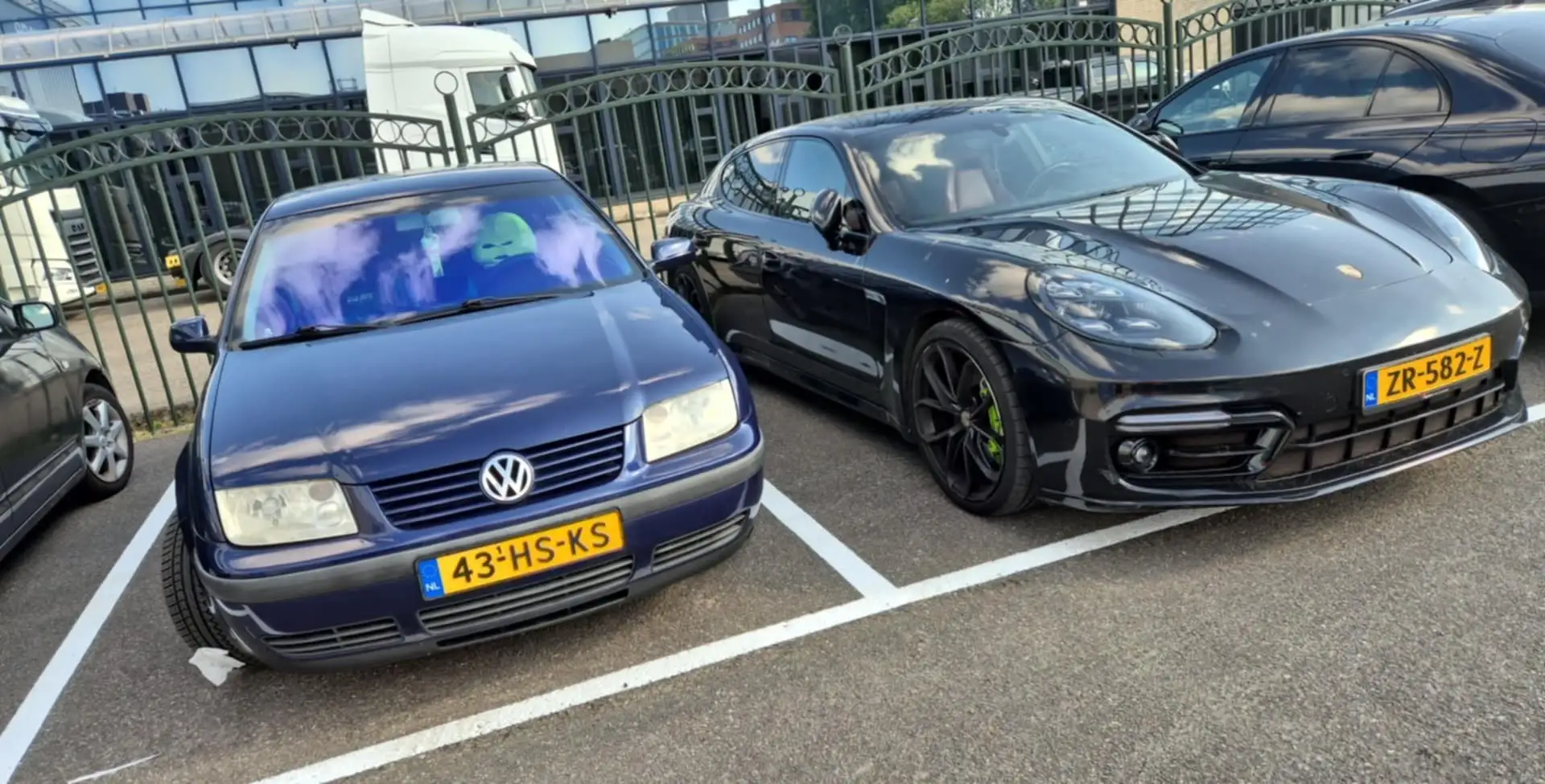 Volkswagen Bora 1.6 Sport Edition - 2