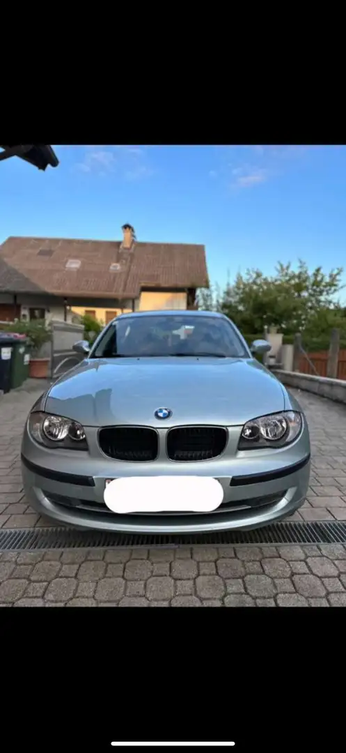 BMW 118 118i Aut. Grün - 1