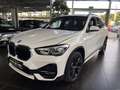 BMW X1 xDrive 20 i Sport Line AHK HUD ACC LED Blanco - thumbnail 3