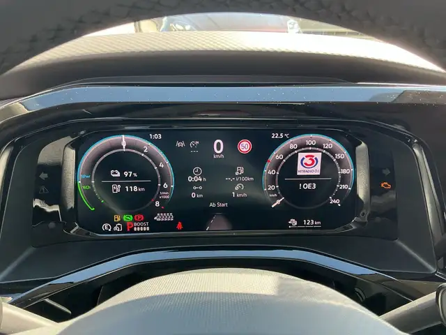 Volkswagen T7 Multivan VW T7 Multivan Business eHybrid 180 kW 4MOTION Ansicht 9