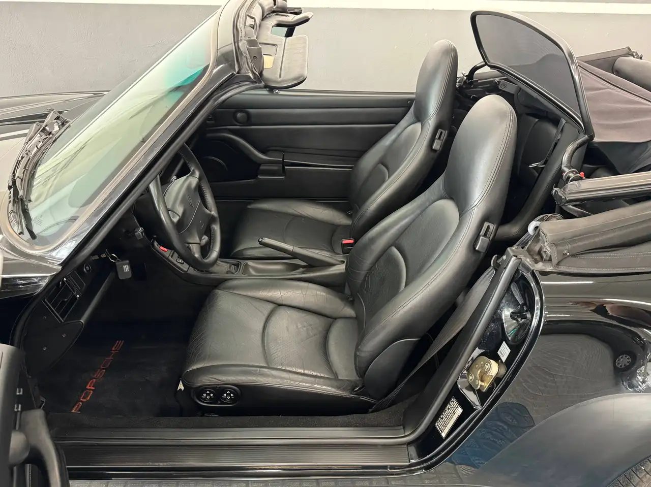 Porsche 993 911 Cabrio 3.6 Carrera **Unipropr** Targa Oro, foto 8