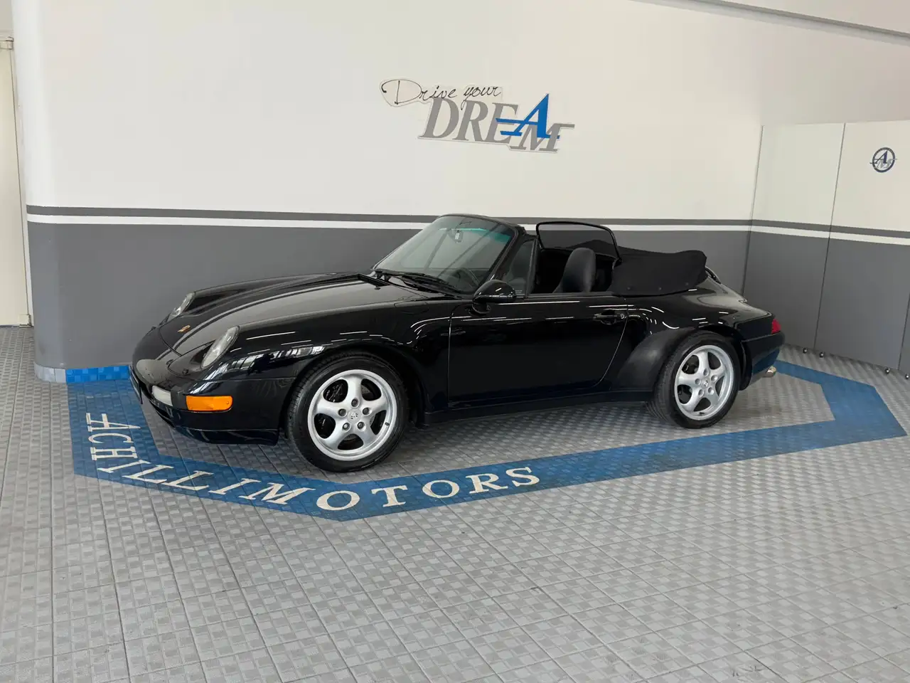 Porsche 993 911 Cabrio 3.6 Carrera **Unipropr** Targa Oro, foto 2