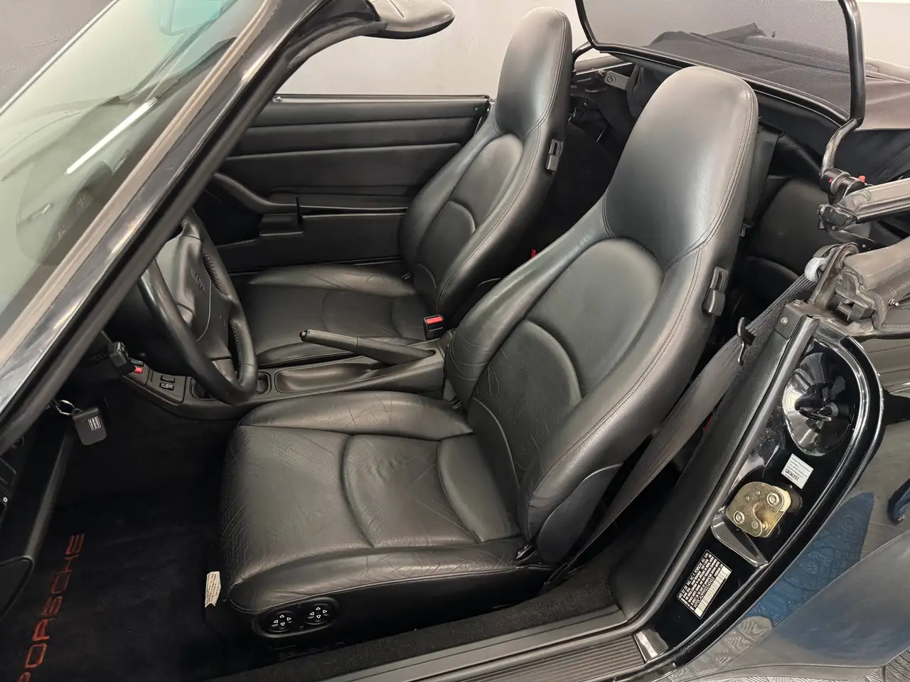 Porsche 993 911 Cabrio 3.6 Carrera **Unipropr** Targa Oro, foto 9