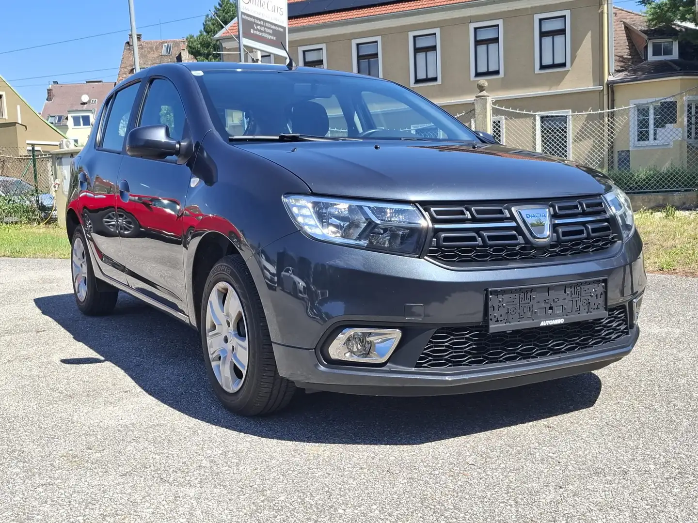 Dacia Sandero Jubiläum TCe 100 Gris - 1