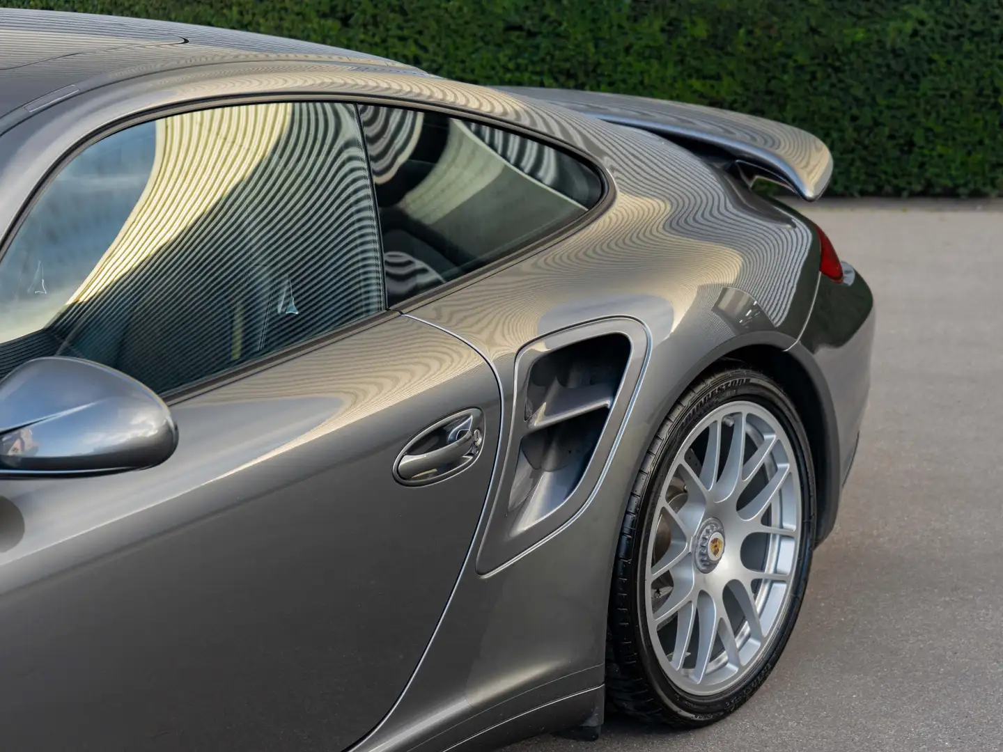 Porsche 997 997.2 TURBO S - PCCB - 1st paint - Approved Grey - 2