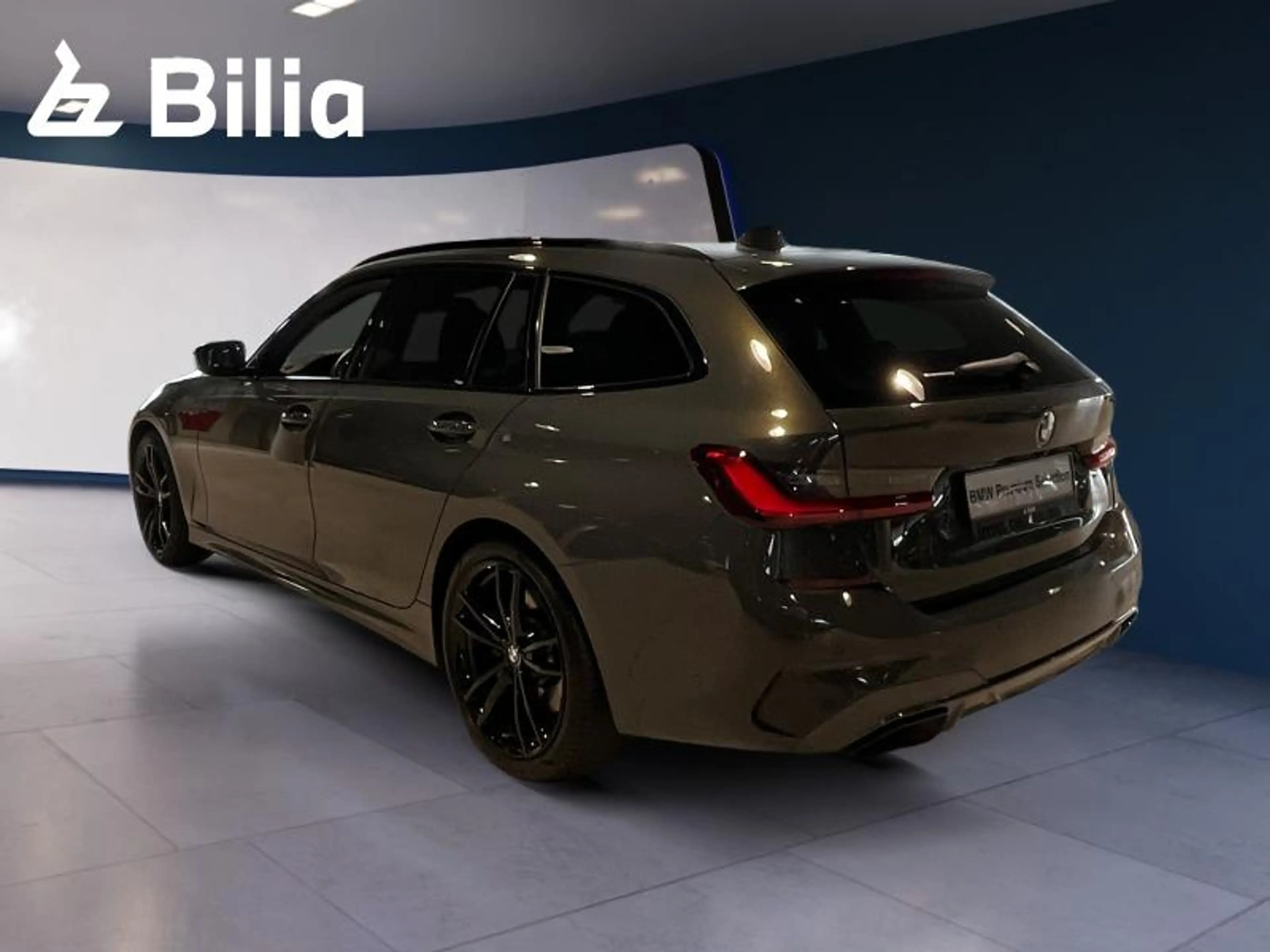 BMW 340 M340d xDrive Touring — photo 5