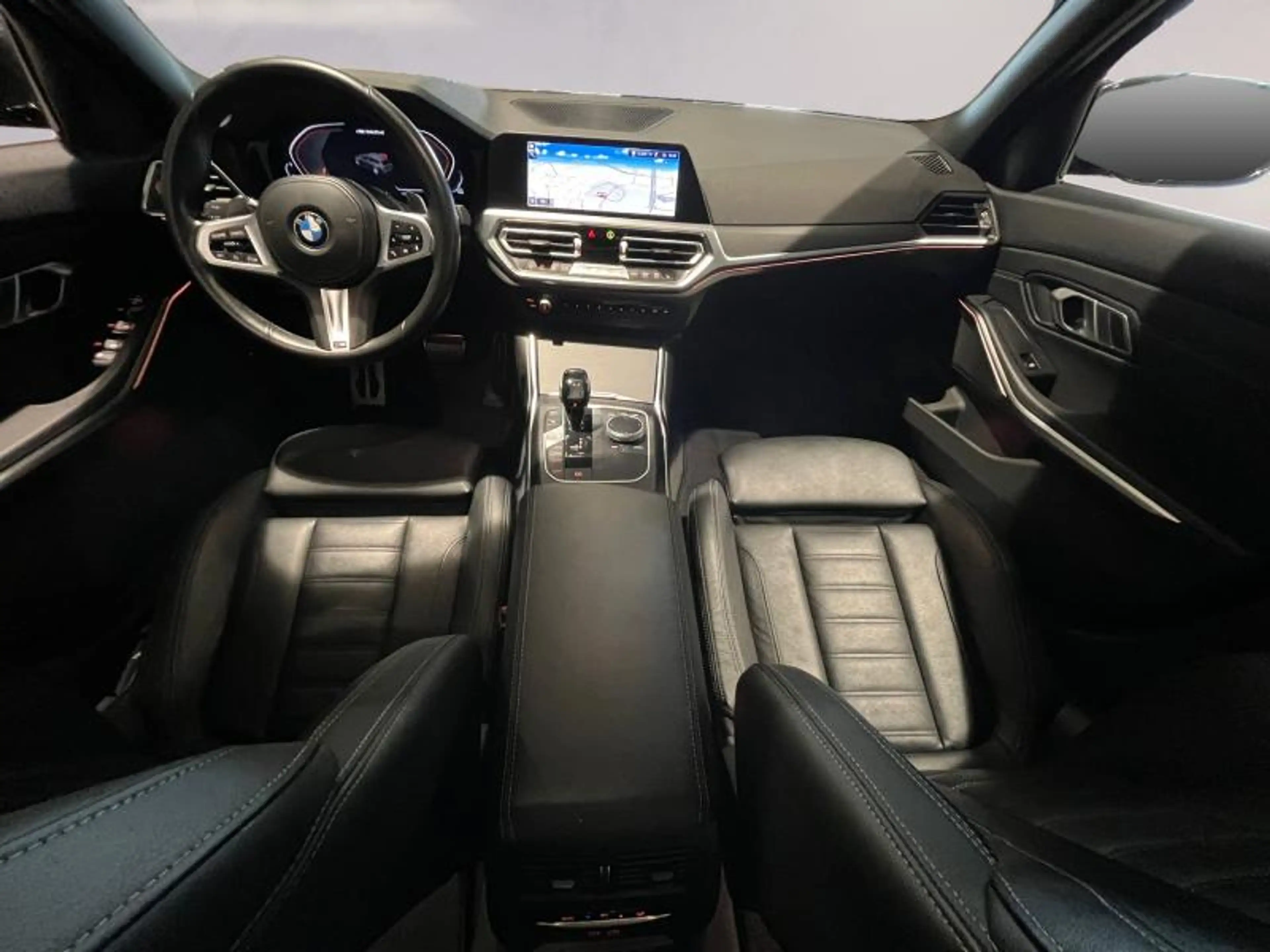 BMW 340 M340d xDrive Touring — photo 7