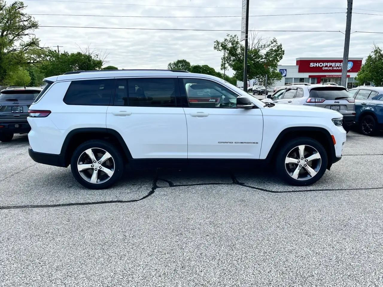 Jeep Grand Cherokee снимка Jeep Grand Cherokee