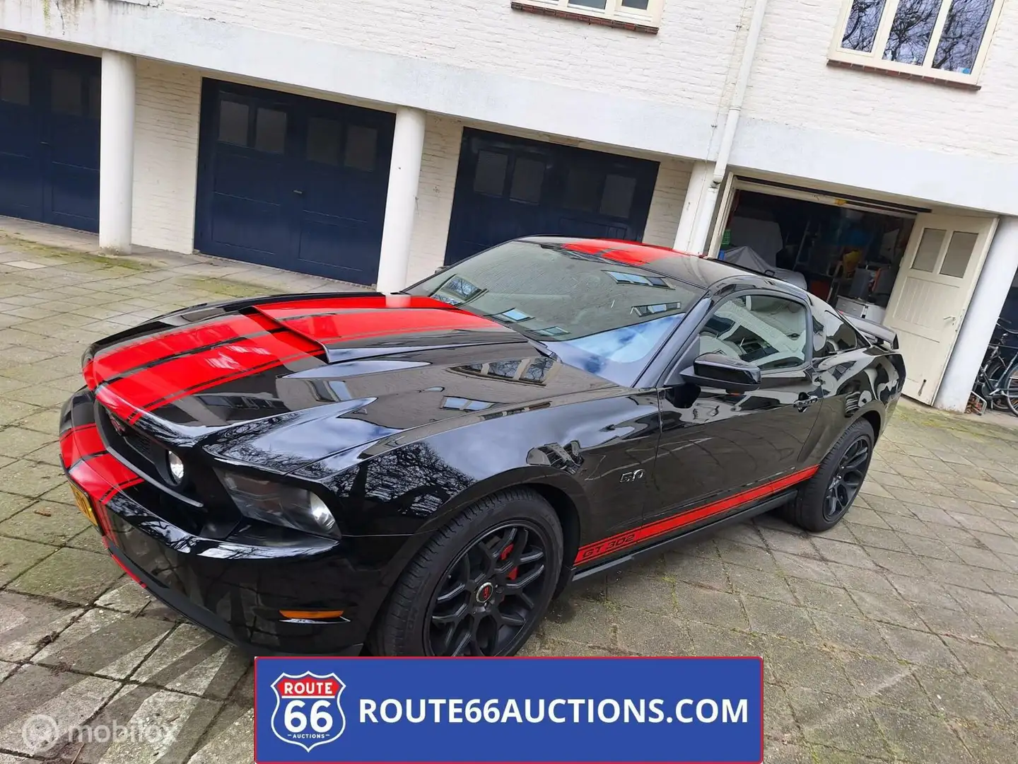Ford Mustang GT Coupe | Route 66 Auctions Zwart - 1