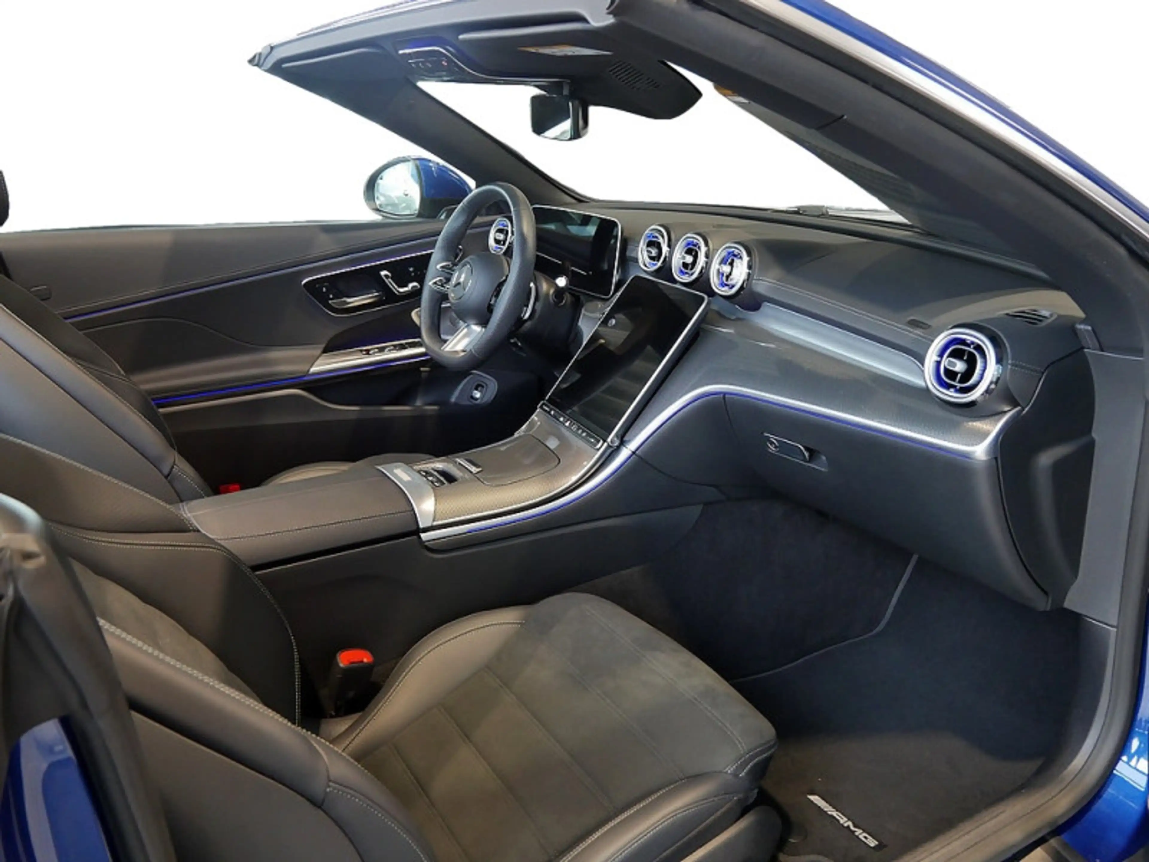Mercedes-Benz CLE 300 4M Cabrio , AMG BURM MEMO DISTR KAMERA — photo 7