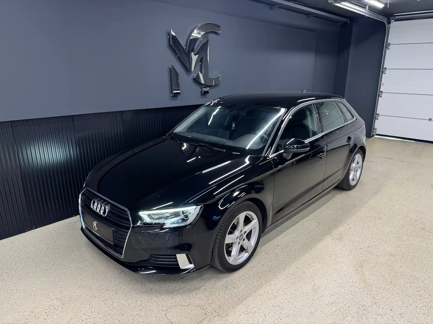 Audi A3 SPORT`XENON`LED`NAVI`SITZHEIZUNG`AUDIO`PDC`KLIMA Schwarz - 1