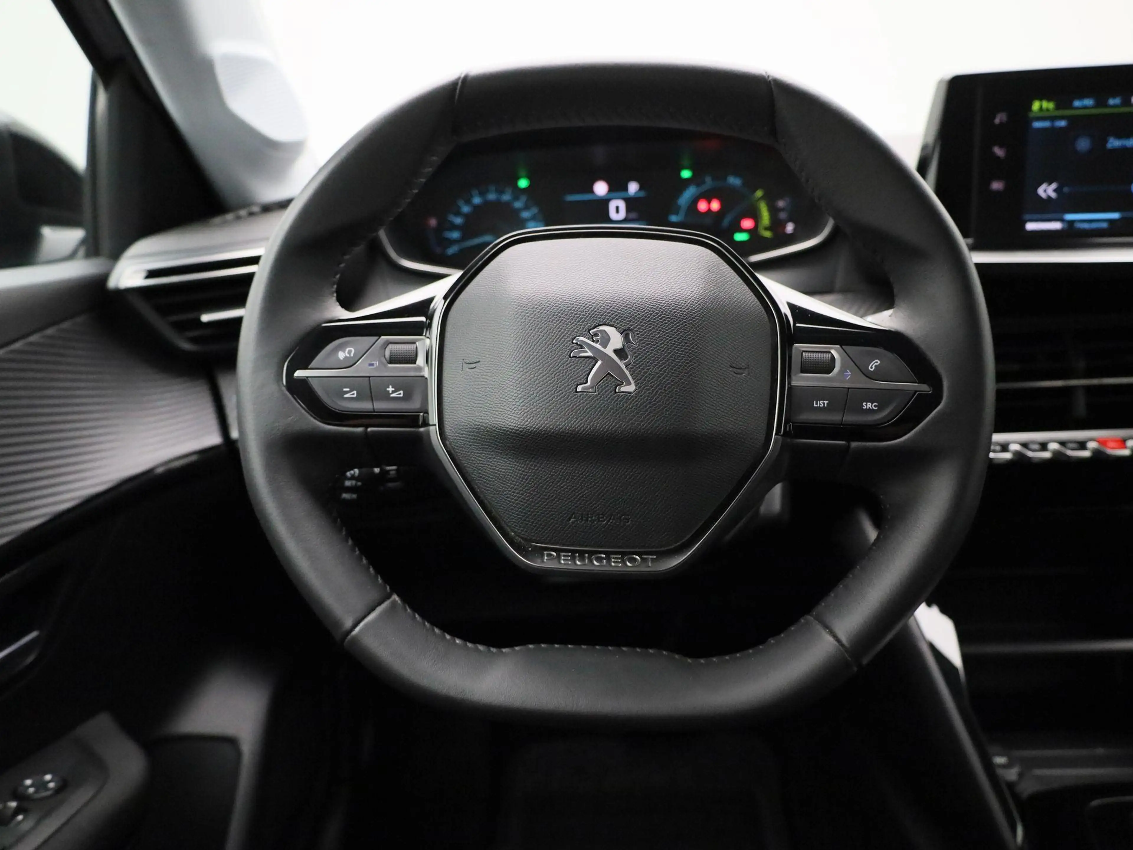 Peugeot e-208 EV Active 50 kWh carplay | NAVI | ECC — photo 7