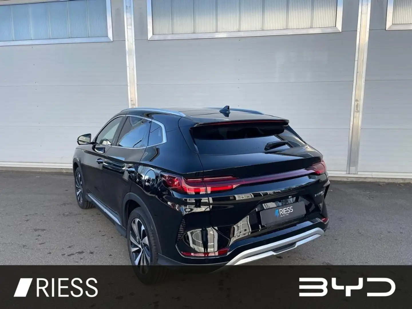 BYD Seal U DM-i Boost Nur für Gewerbe und Export Schwarz - 2