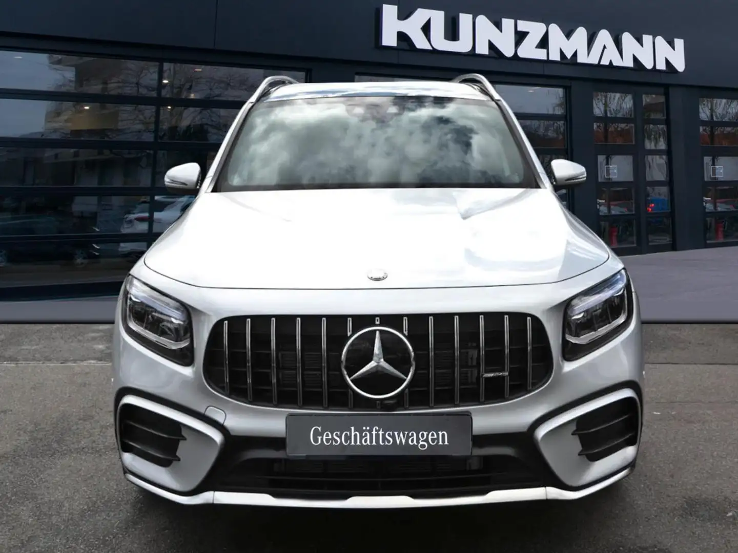 Mercedes-Benz GLB 35 AMG AMG GLB 35 4MATIC Distronic Panorama AHK Silver - 2