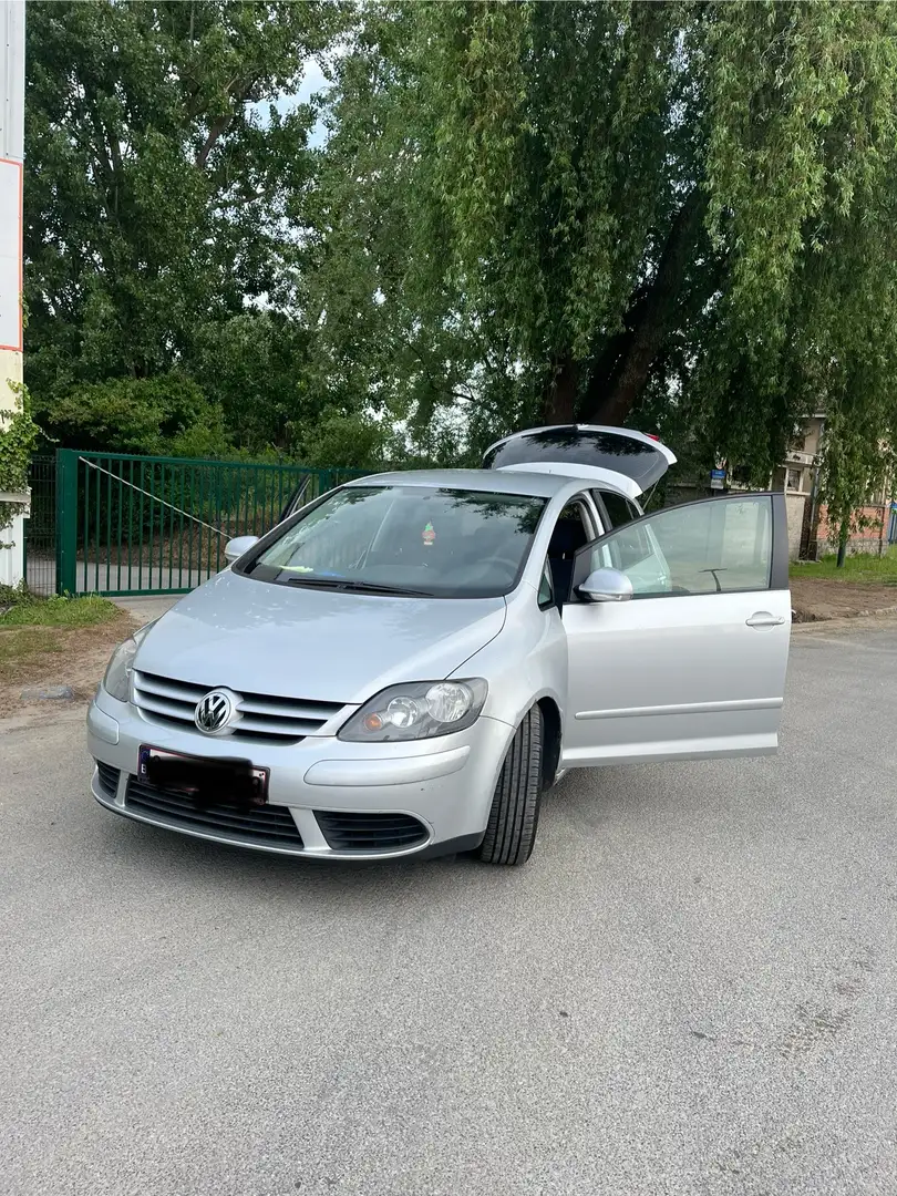 Volkswagen Golf Plus 2.0i 16v FSI Sportline - 1