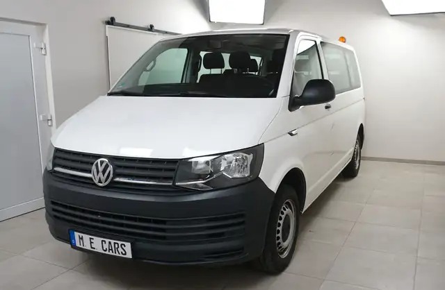 Volkswagen T6 Kombi KLIMA 9 SITZE SCHECKHEFT