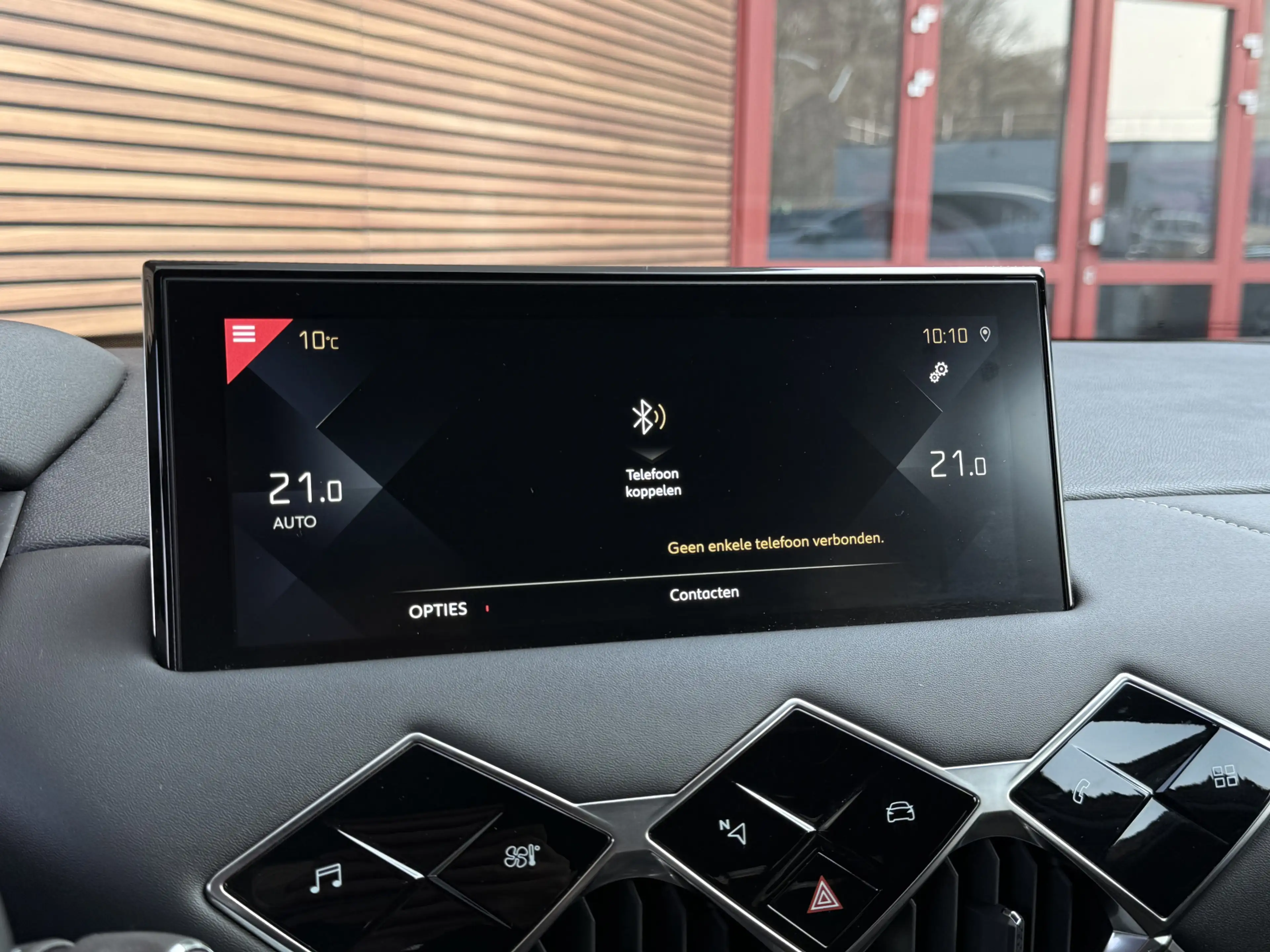 DS Automobiles DS 3 Crossback 1.2 PureTech Rivoli Navi / Camera / Carplay / Lm V — photo 33