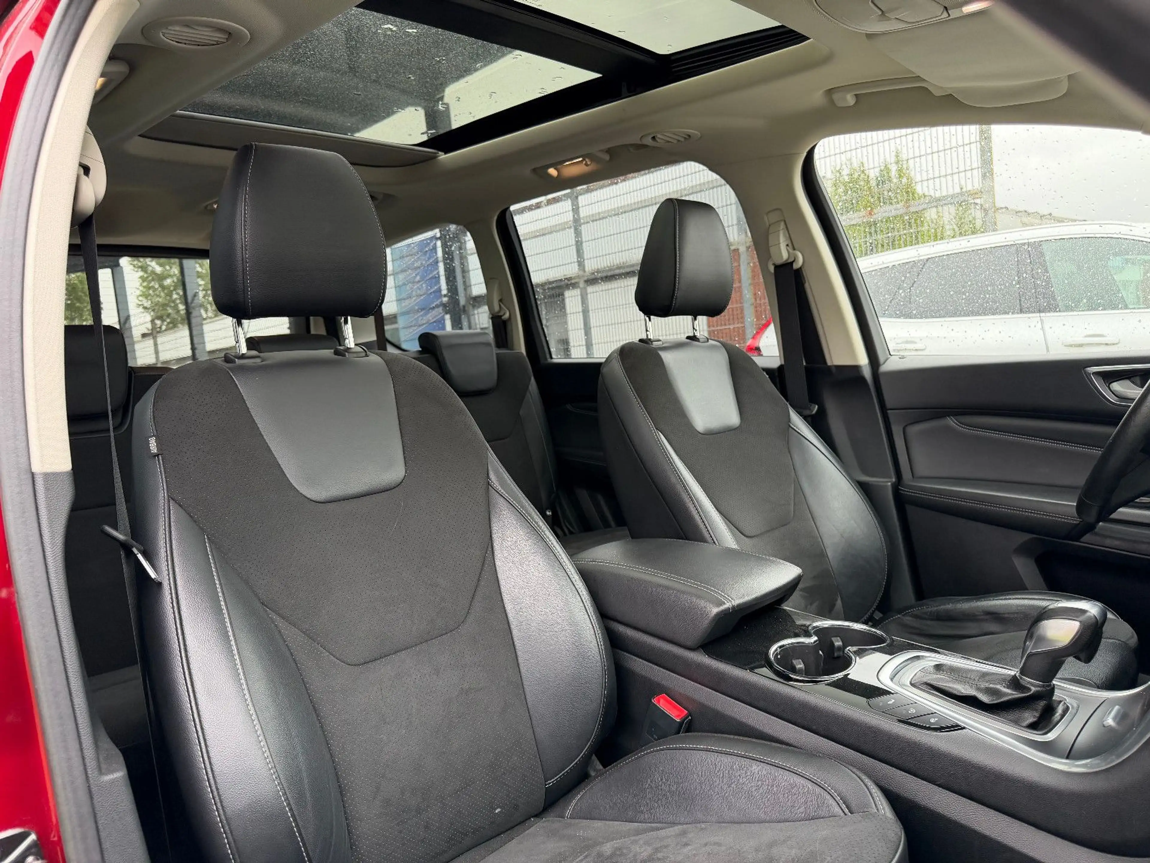 Ford Galaxy 2.0 d 7 SITZ/PANO/360°/KEYLES/AUT/LED/AHK — photo 9