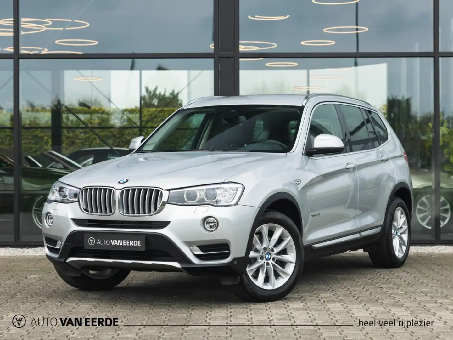 BMW X3 xDrive20i Aut - Elek trkhk, EDC etc Zilver - 1
