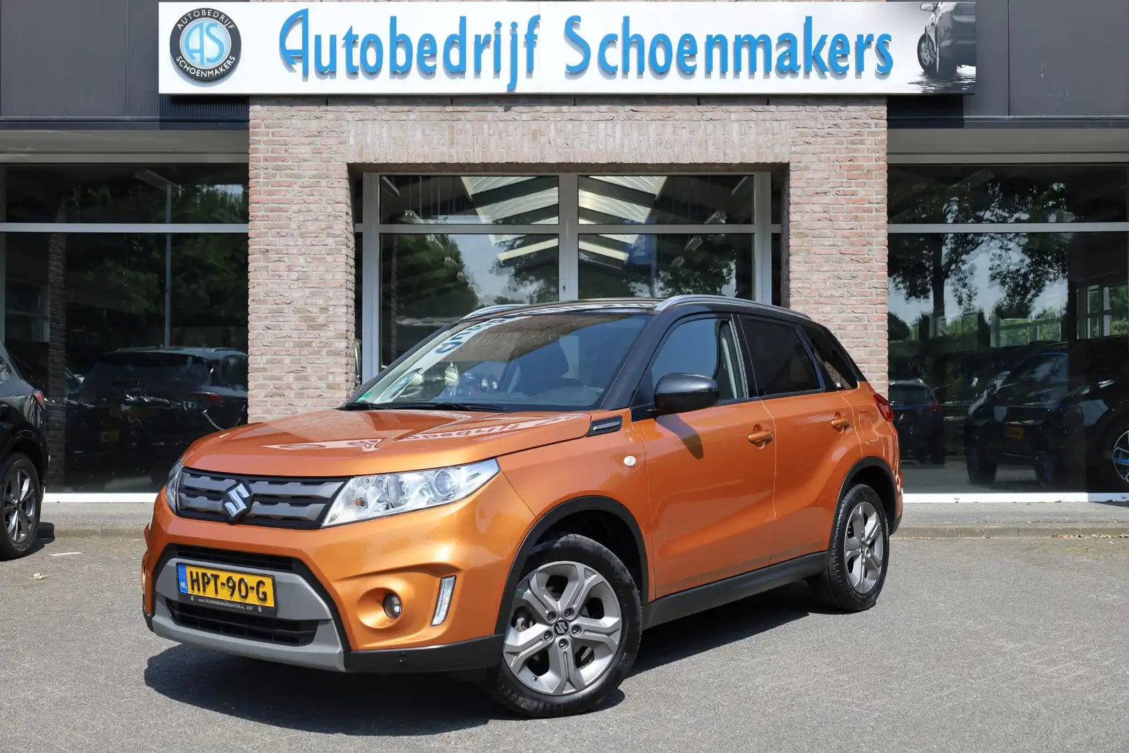 Suzuki Vitara 1.6 Exclusive TREKHAAK STOELVERW. CAMERA NAVI CRUI Orange - 1