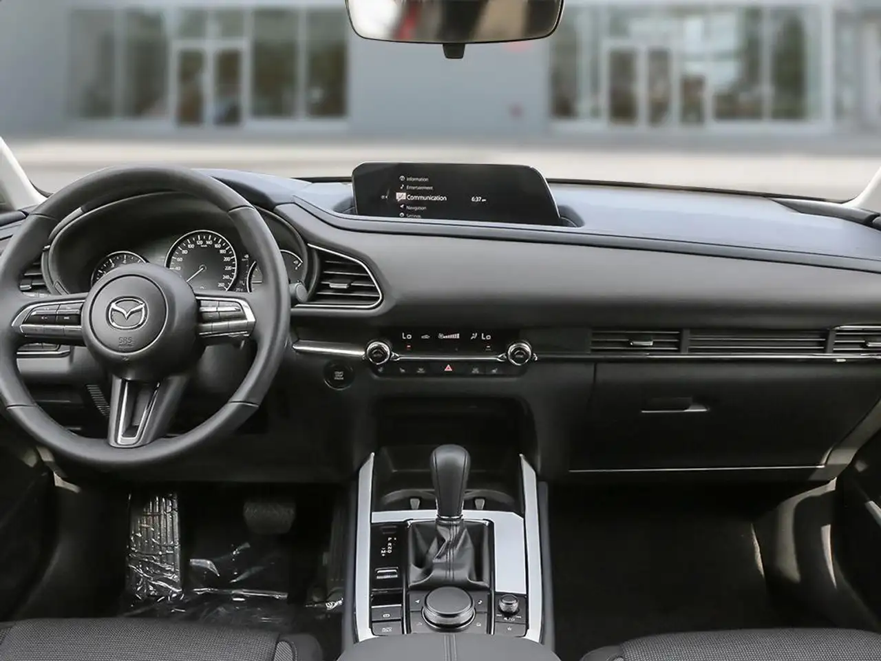 Mazda CX-30 снимка Mazda CX-30