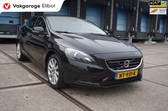 Volvo V40 Cross Country 2.0 D3 Summum