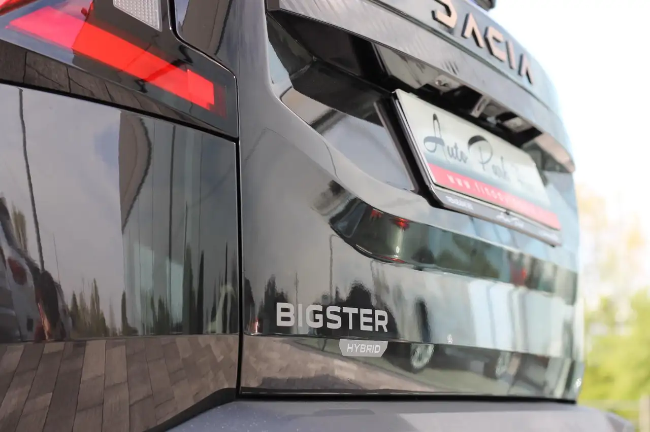 Dacia Bigster 1.8 hybrid Extreme 155cv auto 14
