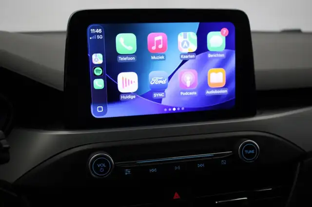 Ford Focus view 5