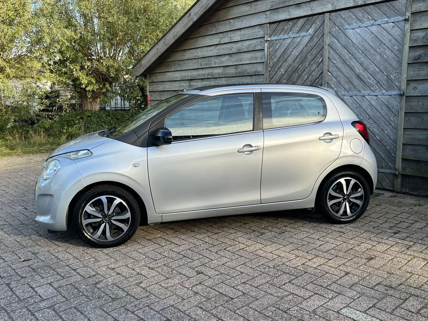 Citroen C1 1.0 VTi Airscape Shine Automaat | Airco | Achterui Gris - 2