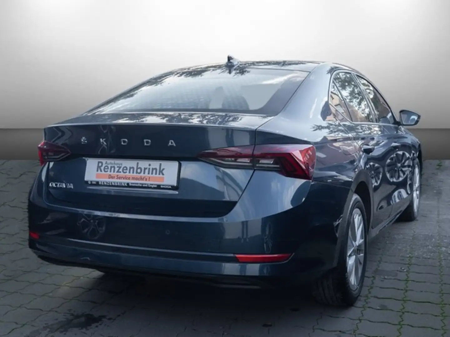 Skoda Octavia Lim. 1.5 TSI Style STANDHZG+HUD+NAVI+LED Blau - 2