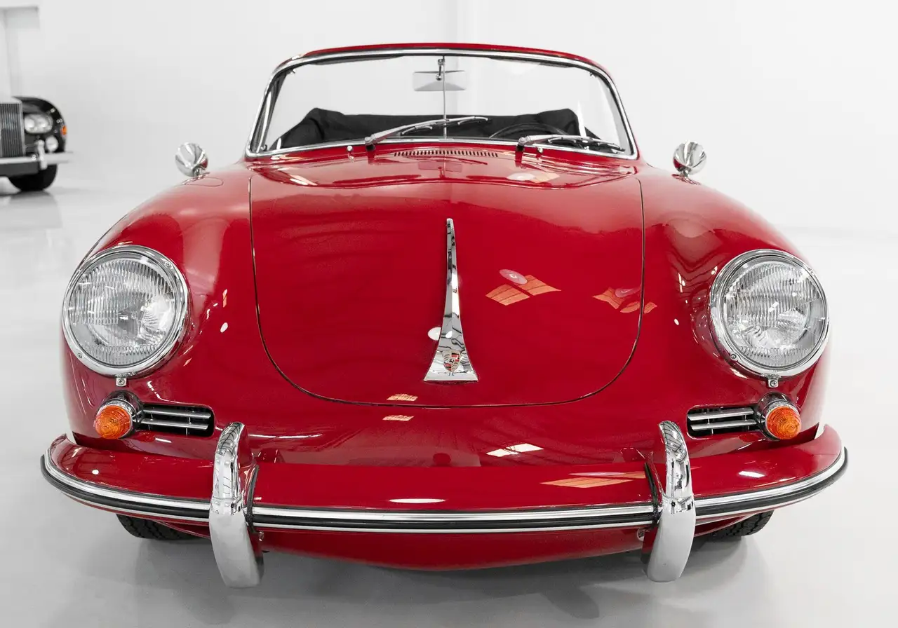 Porsche 356 B 1600 SUPER 90 ‘TWIN GRILLE’ CABRIOLET BY REUTTER Cabriolet, foto 6