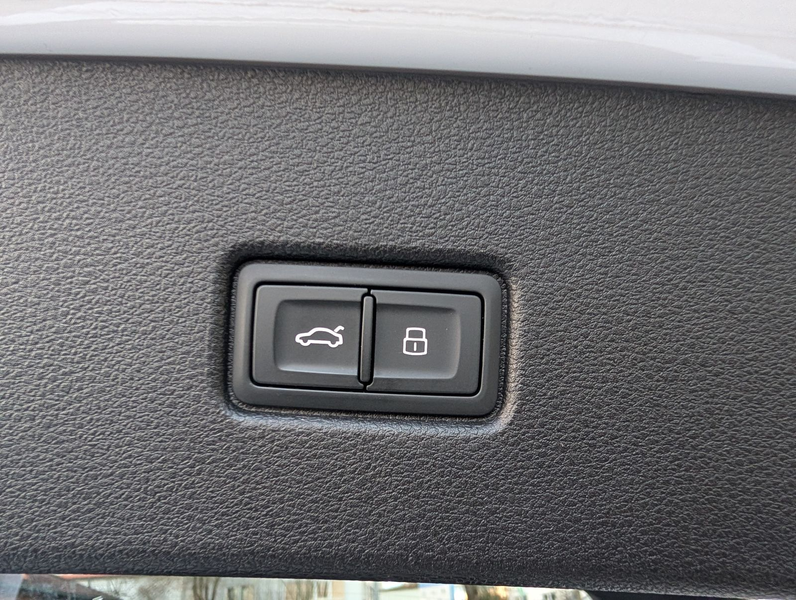 Audi Q5 40 TDI quattro S line MATRIX RFK PDC el. Heckk — photo 13