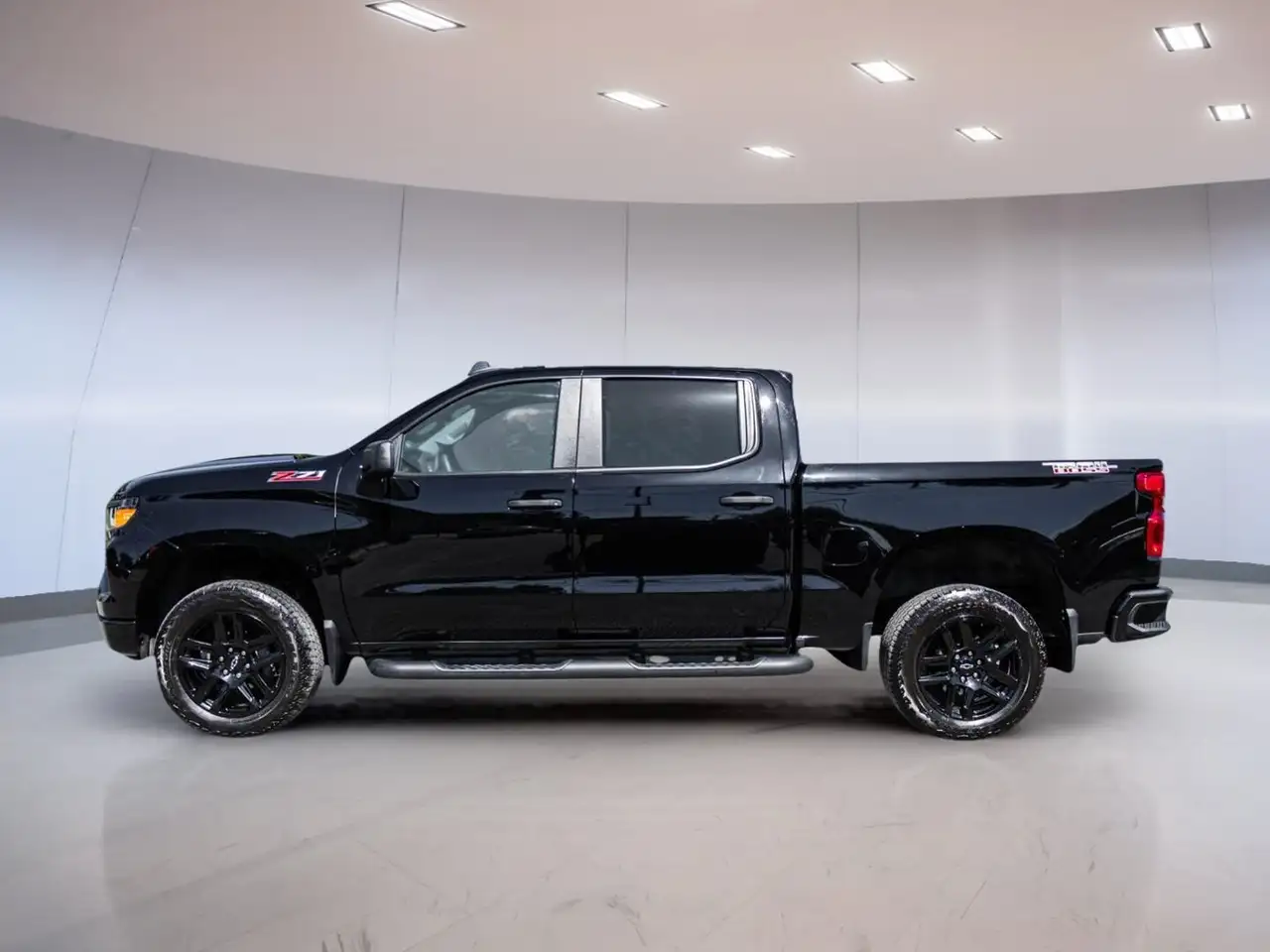 Chevrolet Silverado 1500 снимка Chevrolet Silverado 1500