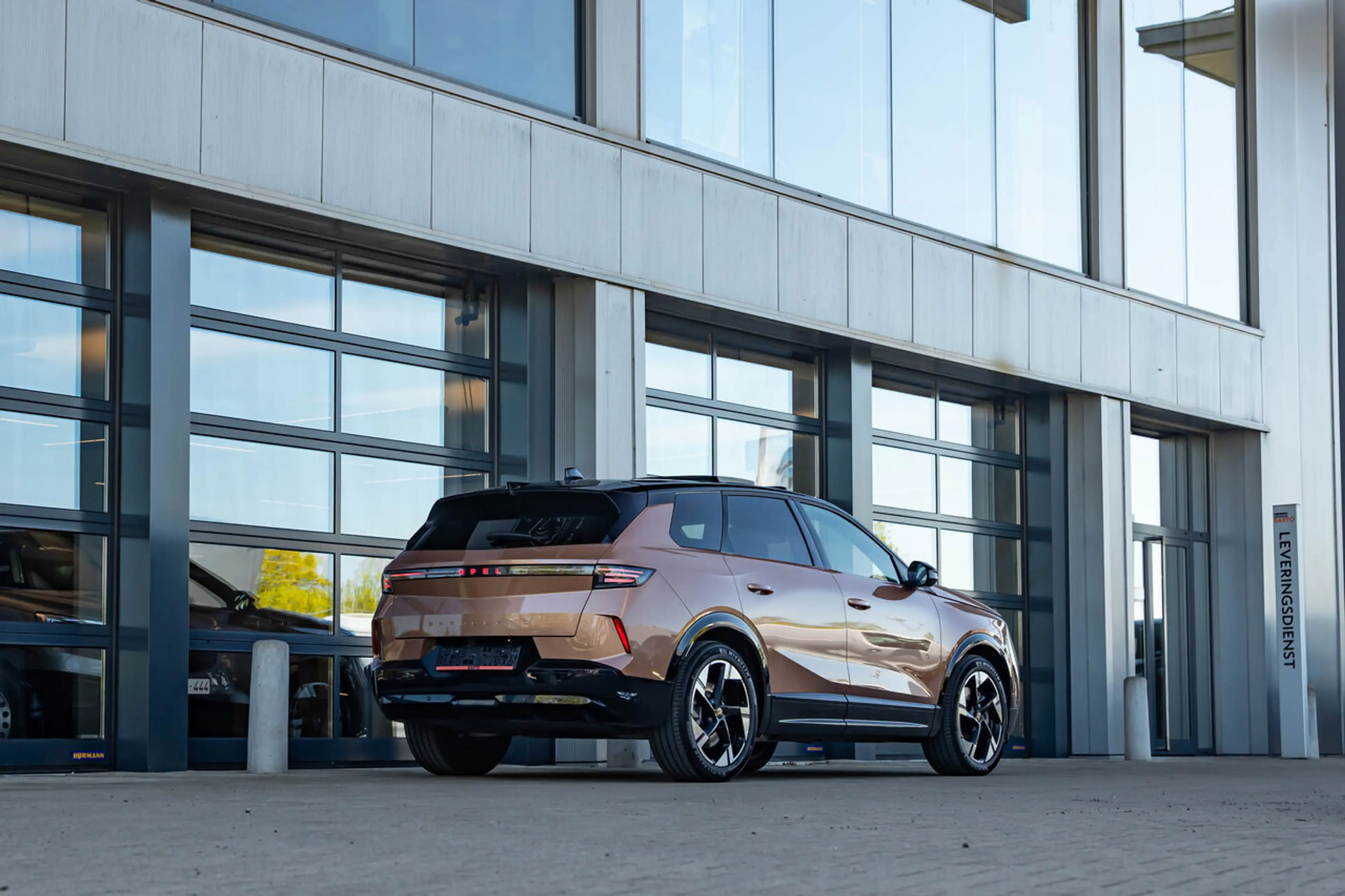 Opel Grandland Electr. 213 PK | Ultimate | Pano | Leder | 360°... — photo 6