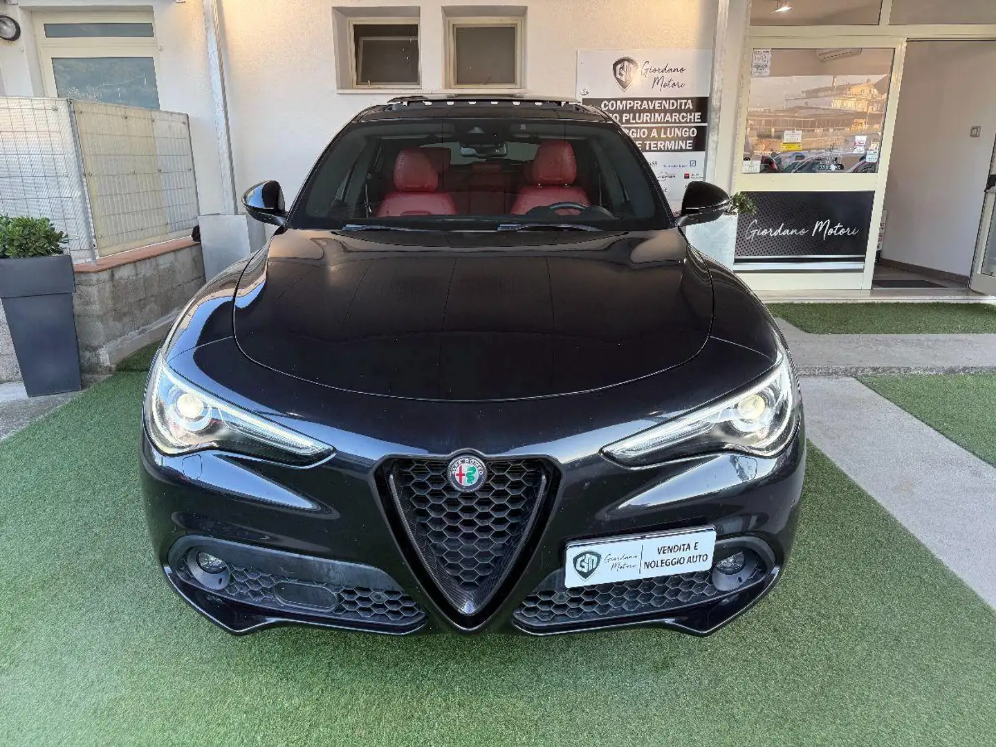 Alfa Romeo Stelvio 2.2 t Super rwd 190cv auto my19 Nero - 2