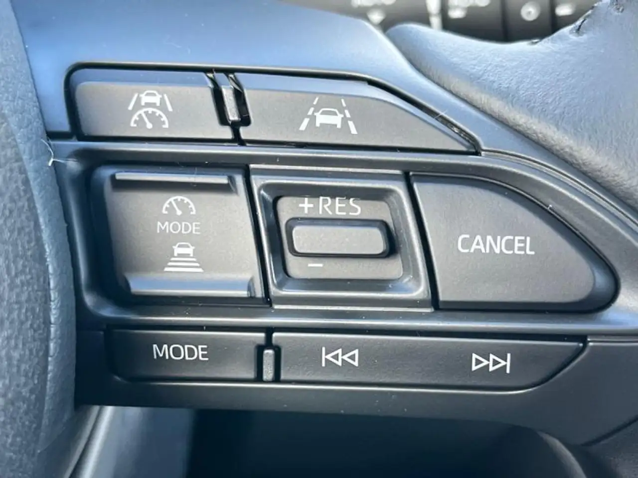 Toyota Yaris 2026 — фото 15