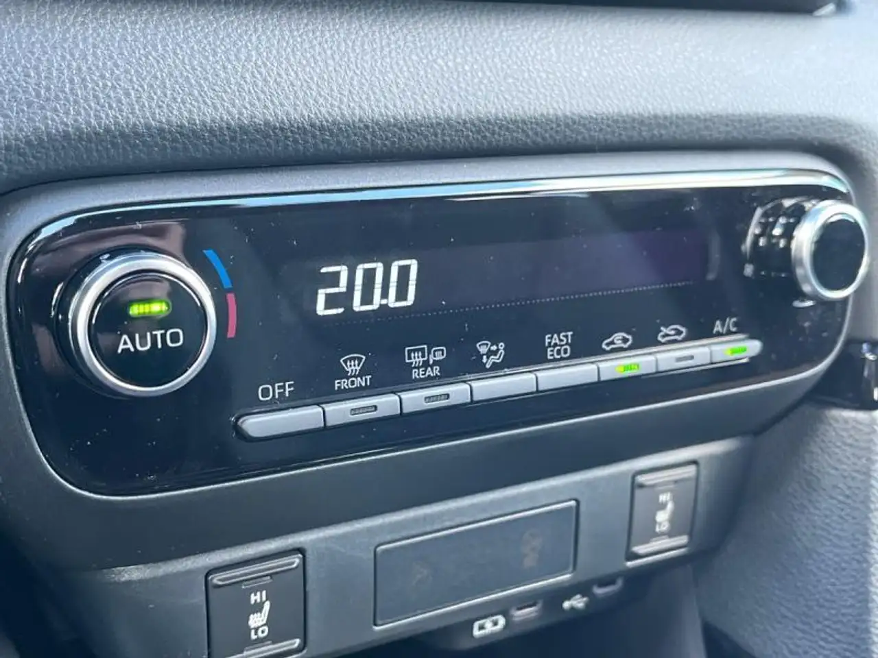 Toyota Yaris 2026 — фото 13