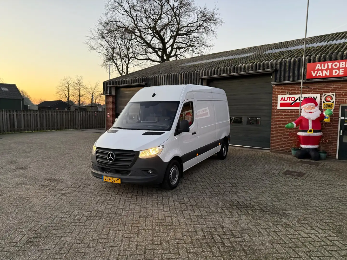 Mercedes-Benz Sprinter 314 2.2 CDI L2H2 Aut. Leer Camera Airco 3-Zits Blanc - 2