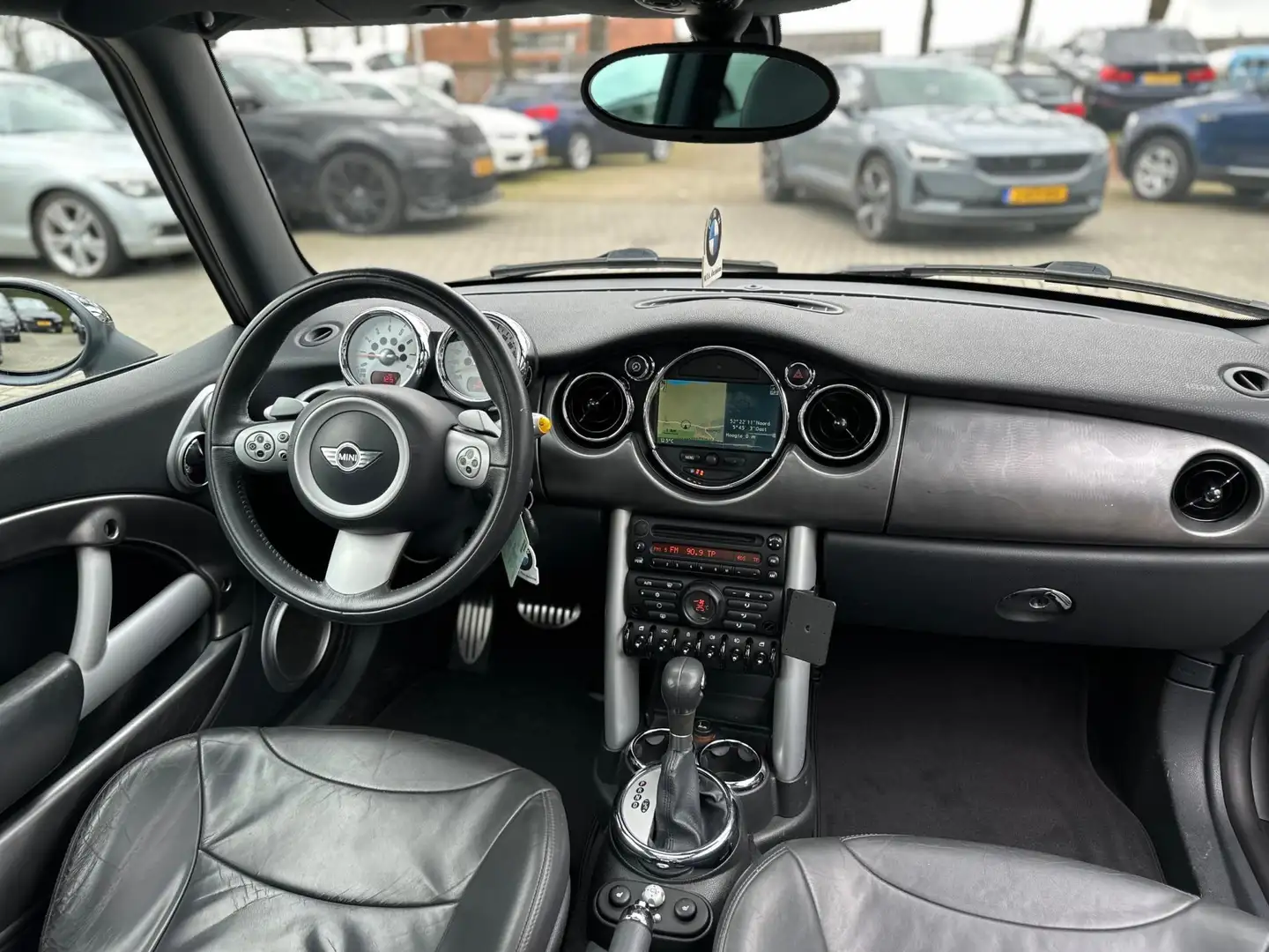 MINI Cooper S Mini 1.6 Chili NAP!|Navigatie|Leder|Pano dak|Xenon Gris - 2