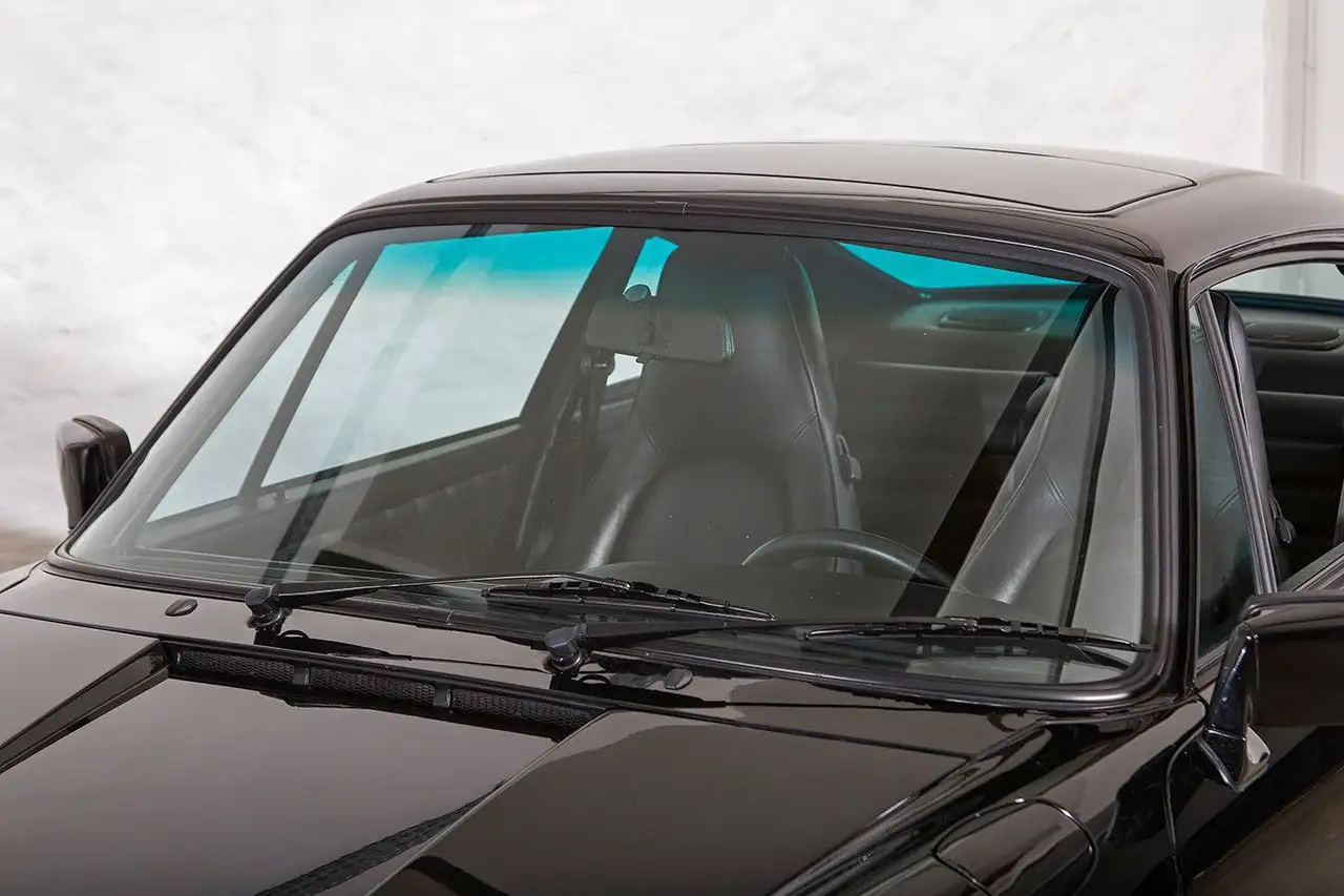 Porsche 911 Carrera 3.2, G50, schwarz/schwarz,wenig KM !, foto 11