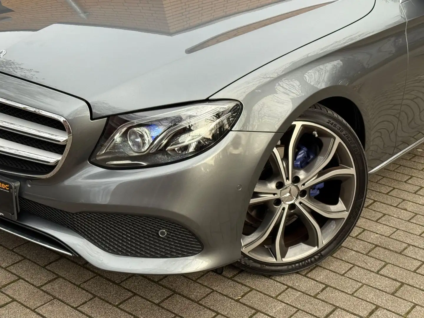 Mercedes-Benz E 220 d Limousine/VOLLDIGITALES-TACHO/110TKM/GEP Gris - 2