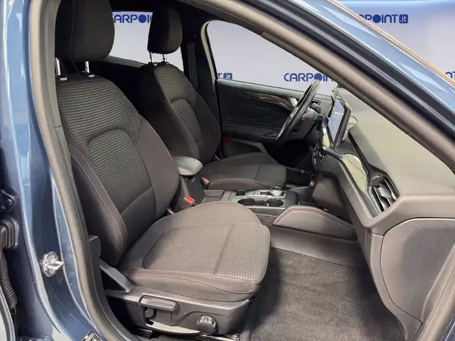 Ford Focus view 15