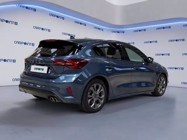Ford Focus view 5