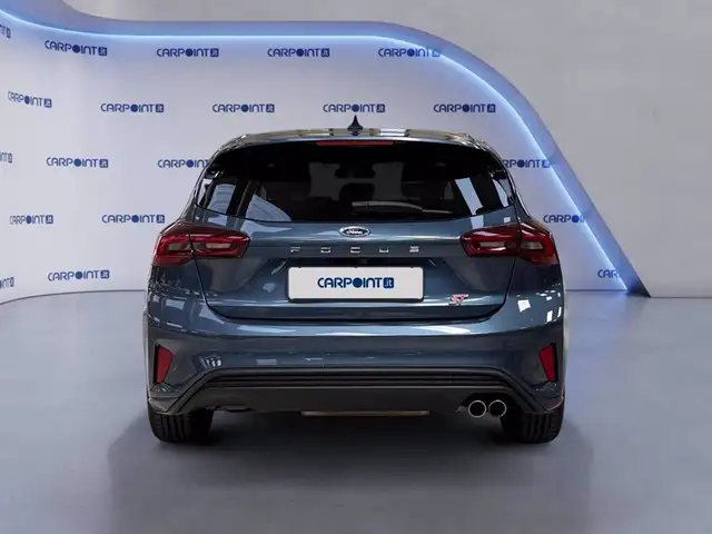 Ford Focus view 4