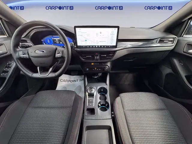 Ford Focus view 10
