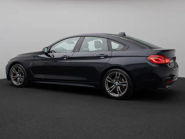 BMW 4 Series view 10