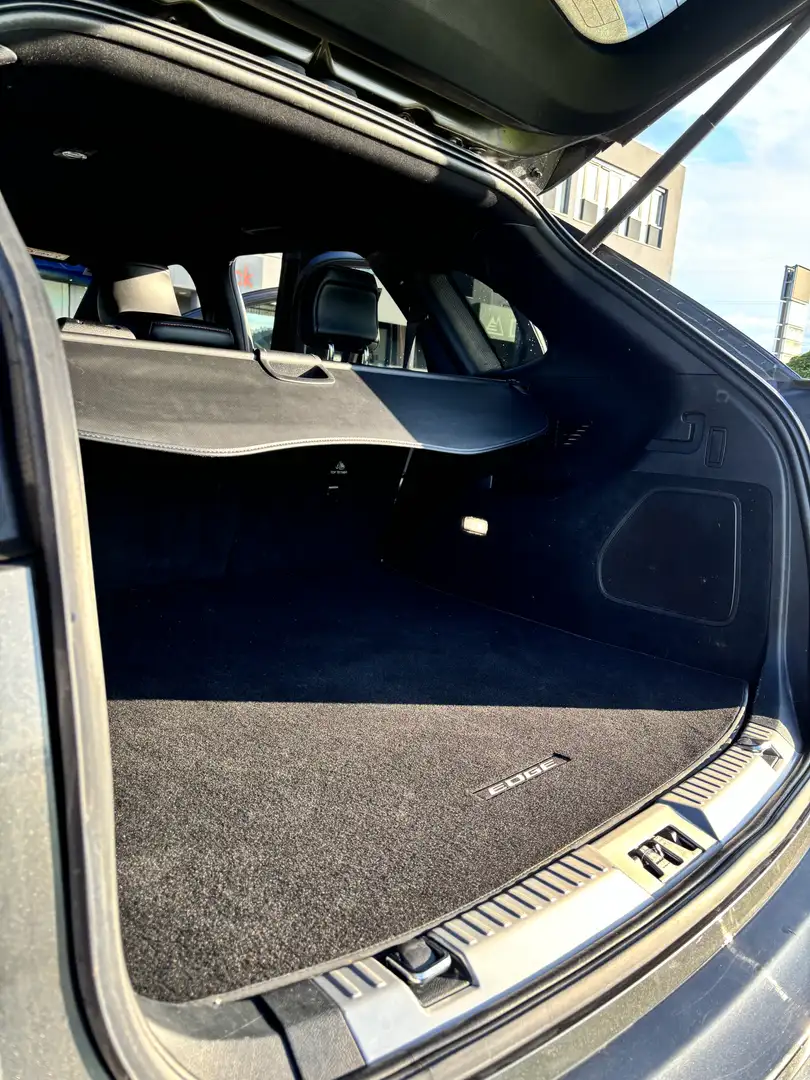 Ford Edge 2,0 EcoBlue SCR 4x4 ST-Line Aut. Grau - 2
