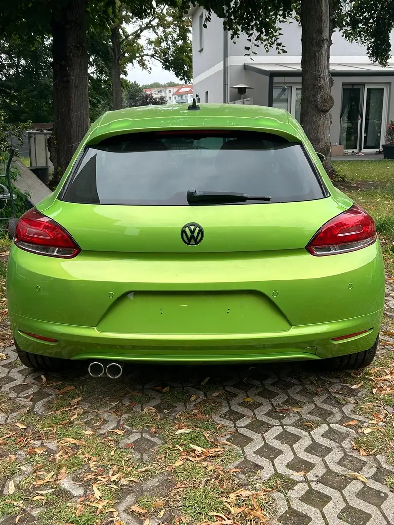 Volkswagen Scirocco 2.0 TSI 155 kW Grün - 1