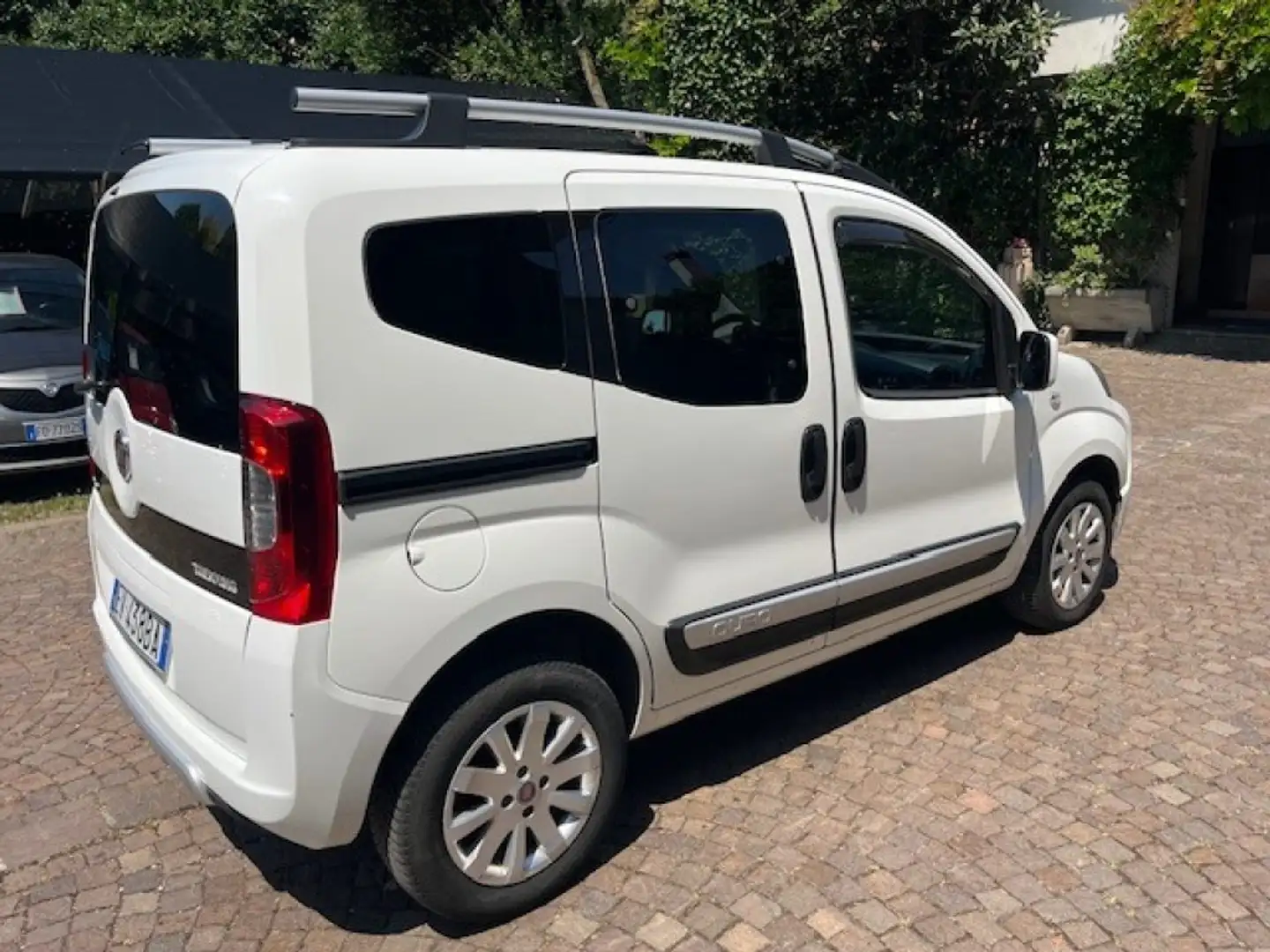 Fiat Qubo 1.3 MTJ Trekking Neopatentati Bianco - 2